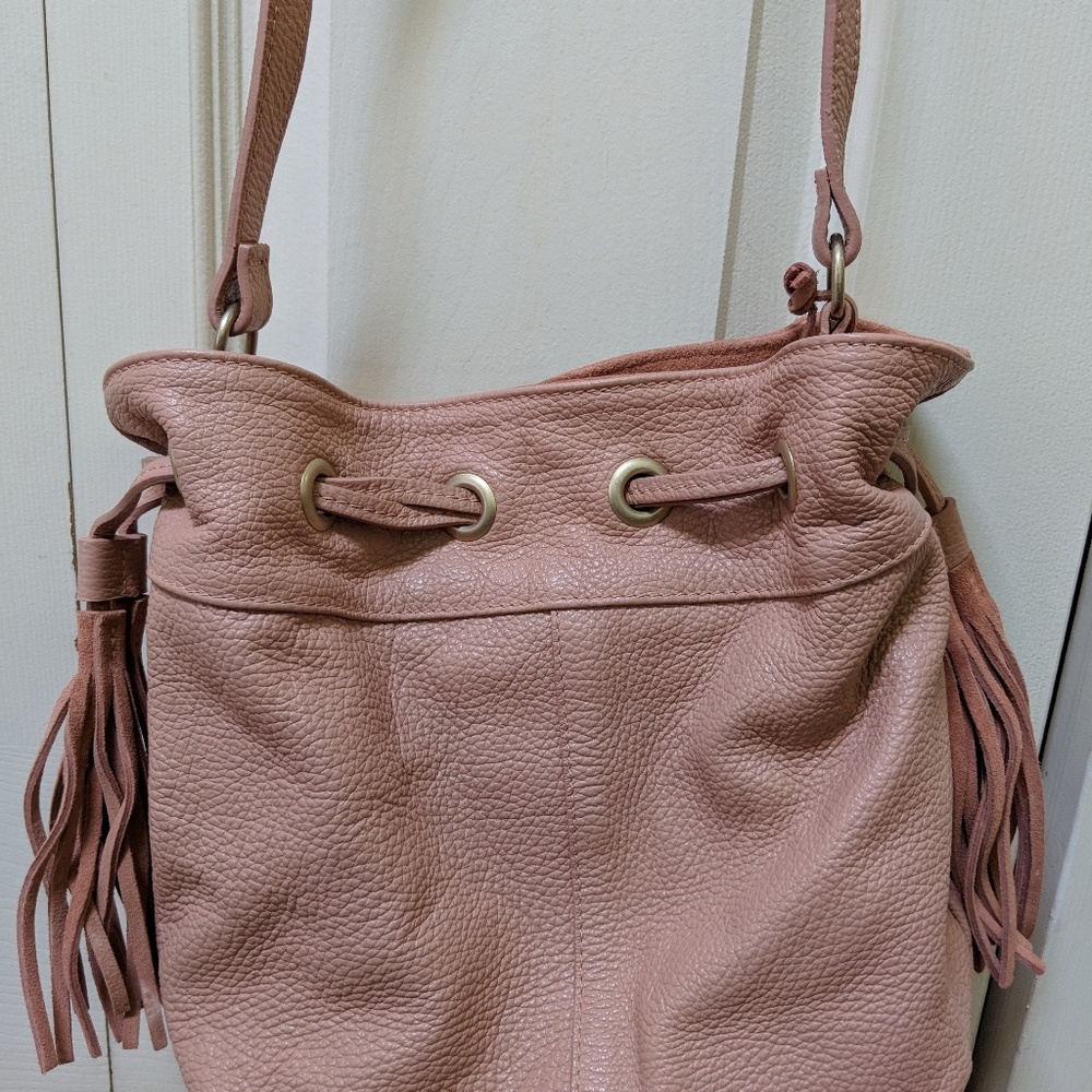 American Eagle light pink purse